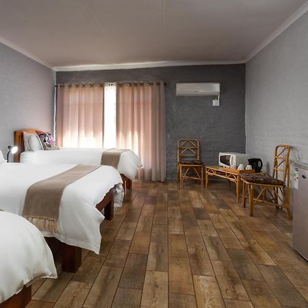 Merino Inn Hotel Colesberg Exteriér fotografie